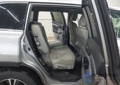 2019 Toyota Highlander Le из США, поврежденный, VIN 5TDBZRFHXKS932903